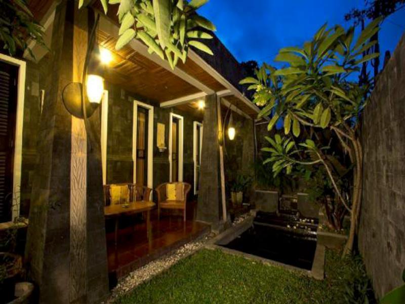 Puri Minggiran Guesthouse Yogya Jogyakarta Zewnętrze zdjęcie