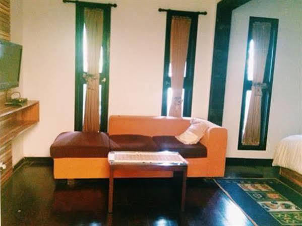 Puri Minggiran Guesthouse Yogya Jogyakarta Zewnętrze zdjęcie