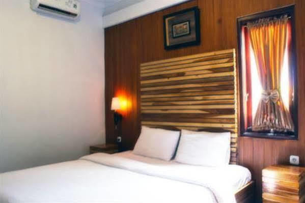 Puri Minggiran Guesthouse Yogya Jogyakarta Zewnętrze zdjęcie